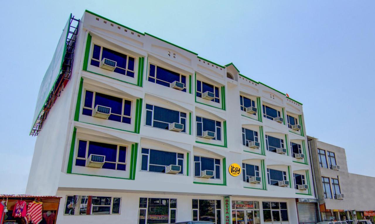 Itsy Hotels Satya Shree Katra  Exterior foto